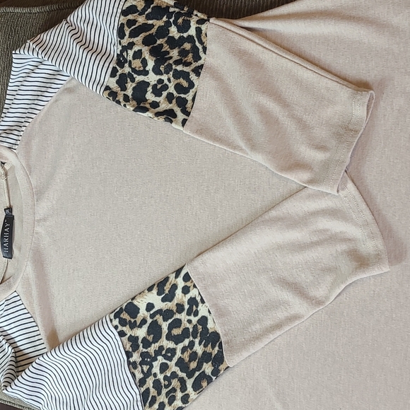 Harley Mixed Prints Blouse - Picture 11 of 12